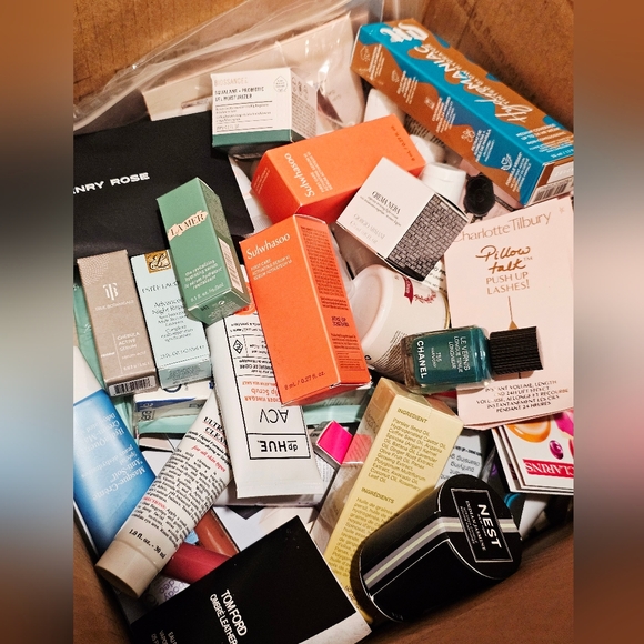 5 Lbs Beauty Box Makeup/skincare Bundle Deal